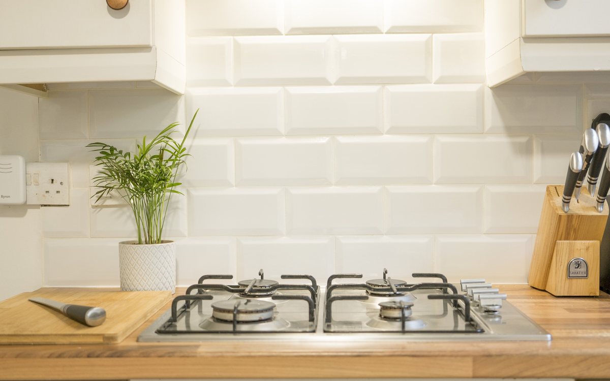 Professional-style gas cooking surface in a fitted kitchen, of the kind we repair in Walnut Creek homes